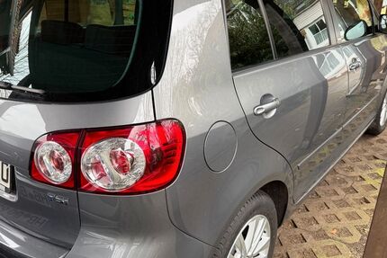 VW Golf Plus 98.300 km 8.200 &euro; Bremen 28777
