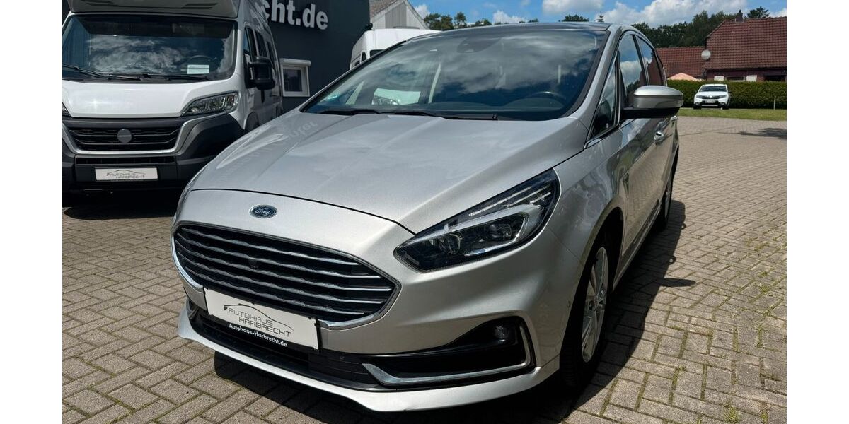 Ford S-Max 187.332 km 8.913 &euro; Ganderkesee 27777