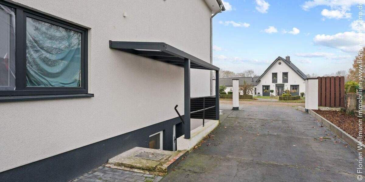 Mehrfamilienhaus, Wohnhaus Oyten Sagehorn - 9 Zimmer, 249 m&sup2;, 699.000&euro; | Angebot:25726104