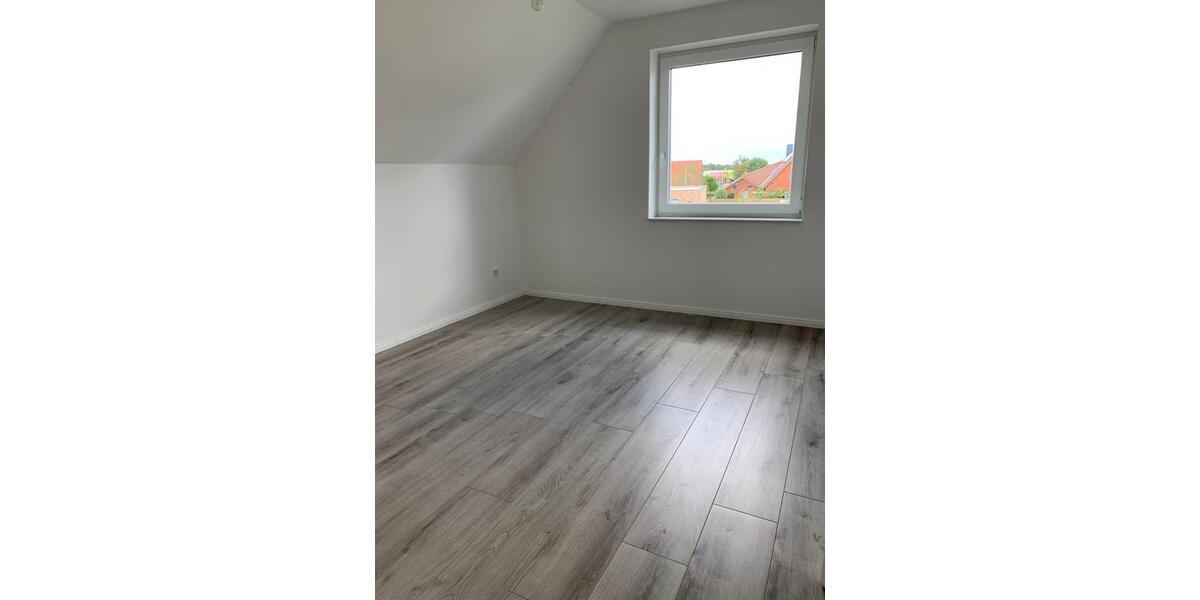 Doppelhaushälfte Ganderkesee - 4 Zimmer, 130 m&sup2;, 469.000&euro; | Angebot:24729204