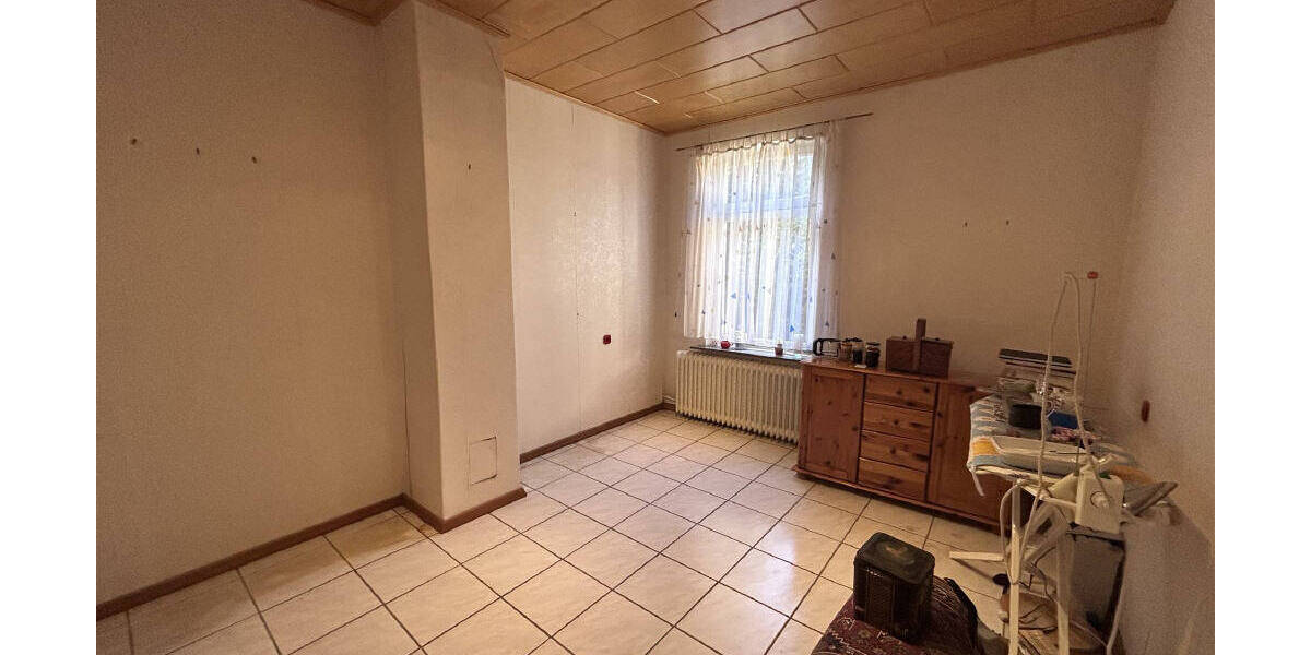Einfamilienhaus Berne Ranzenbüttel - 6 Zimmer, 160 m&sup2;, 198.000&euro; | Angebot:26778520