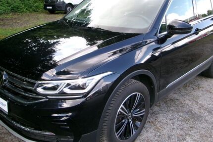 VW Tiguan 68.587 km 34.990 € Oyten 28876