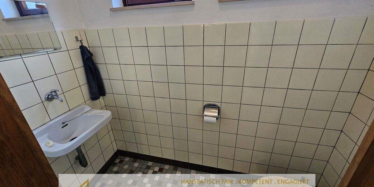 Lage, Lage, Lage. Gute Bausubstanz mir Renovierungsbedarf auf tollem Grundstück. Die TOP-Lage in Syke 6 zimmer