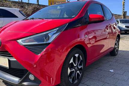 Toyota Aygo 12.000 km 10.900 &euro; Bremen 28215
