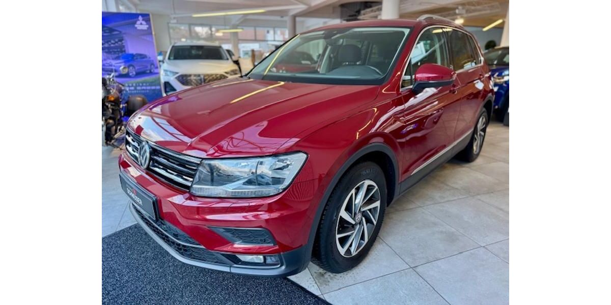 VW Tiguan 74.652 km 18.490 &euro; Bremen 28237