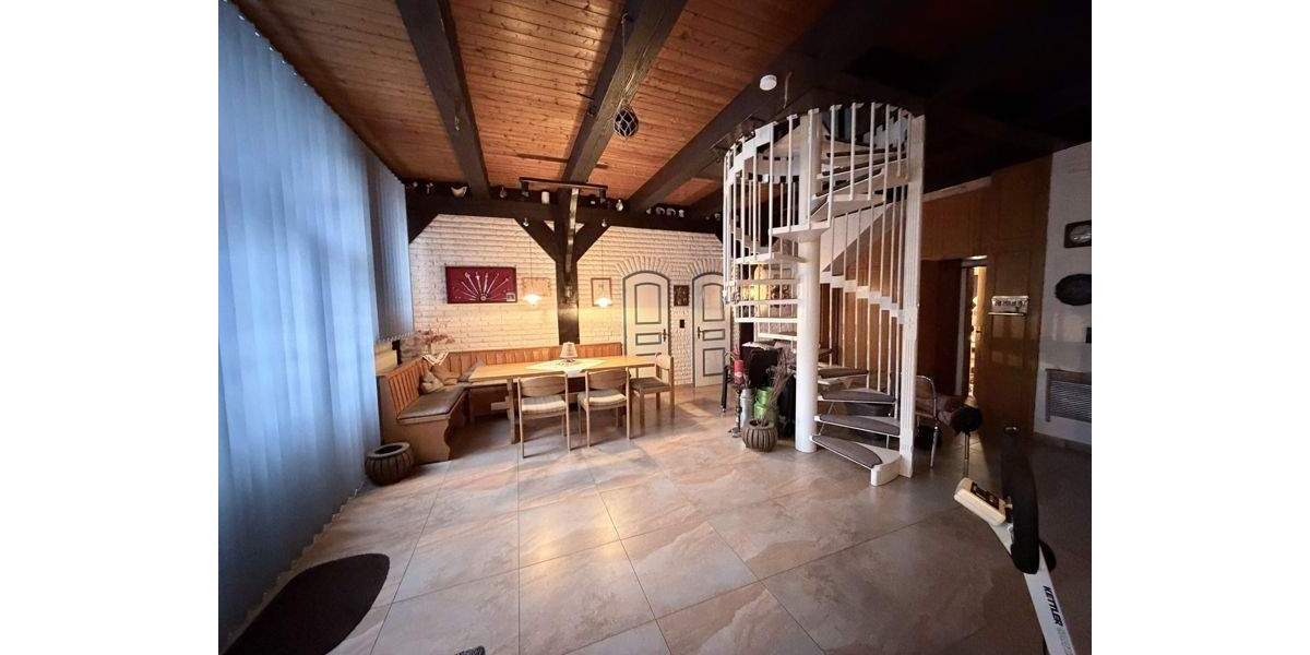 Mehrfamilienhaus, Wohnhaus Bremen / Rekum Rekum - 5 Zimmer, 284 m&sup2;, 349.000&euro; | Angebot:26028941