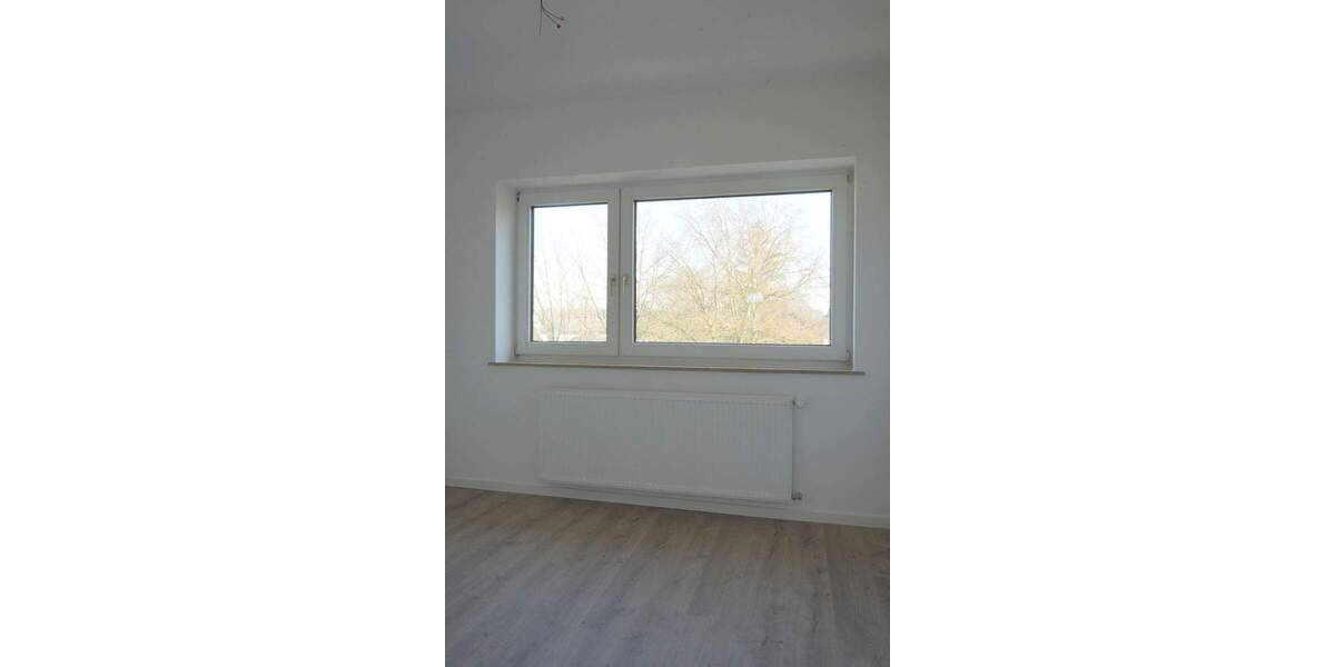 Etagenwohnung Bremen Woltmershausen - 2 Zimmer, 67 m&sup2;, 790&euro; | Angebot:25780350