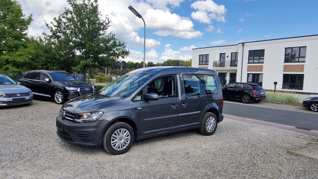 VW Caddy 184.500 km 12.750 &euro; Achim 28832