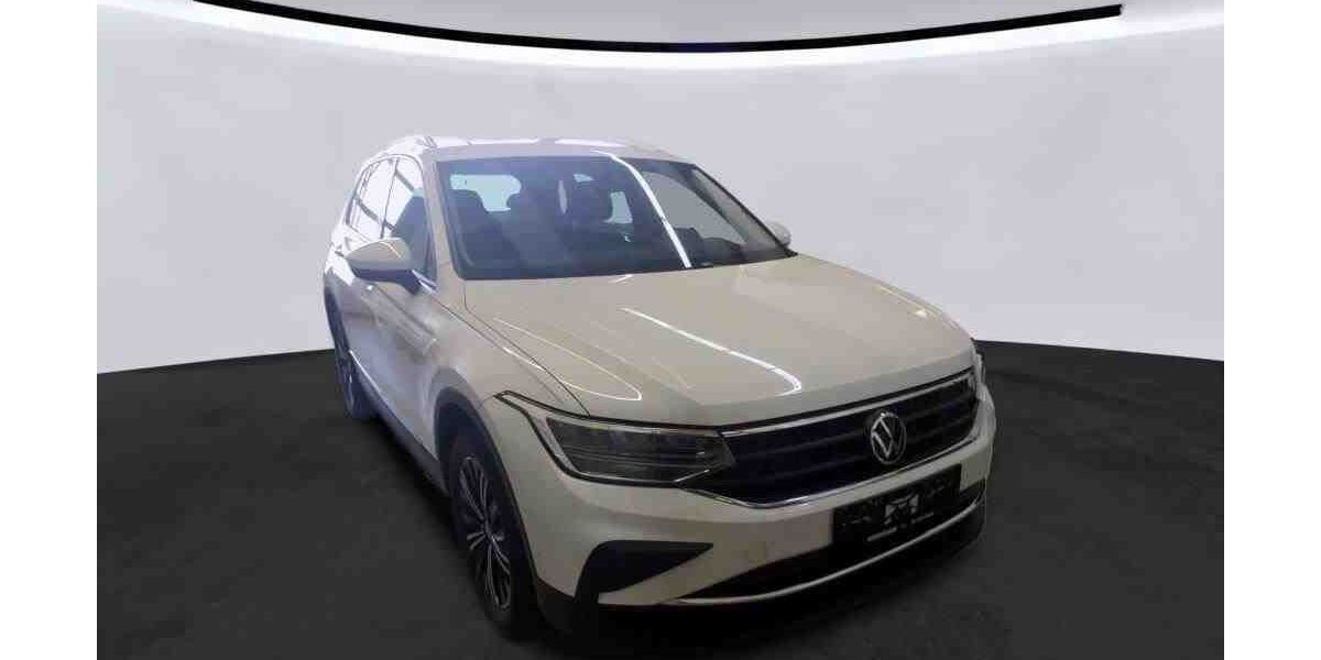 VW Tiguan 51.834 km 29.980 &euro; Oyten 28876