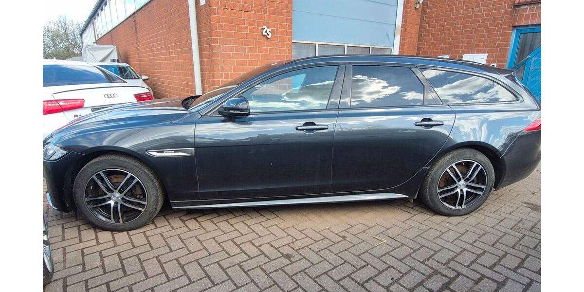 Jaguar XF 115.175 km 18.995 &euro; Achim 28832