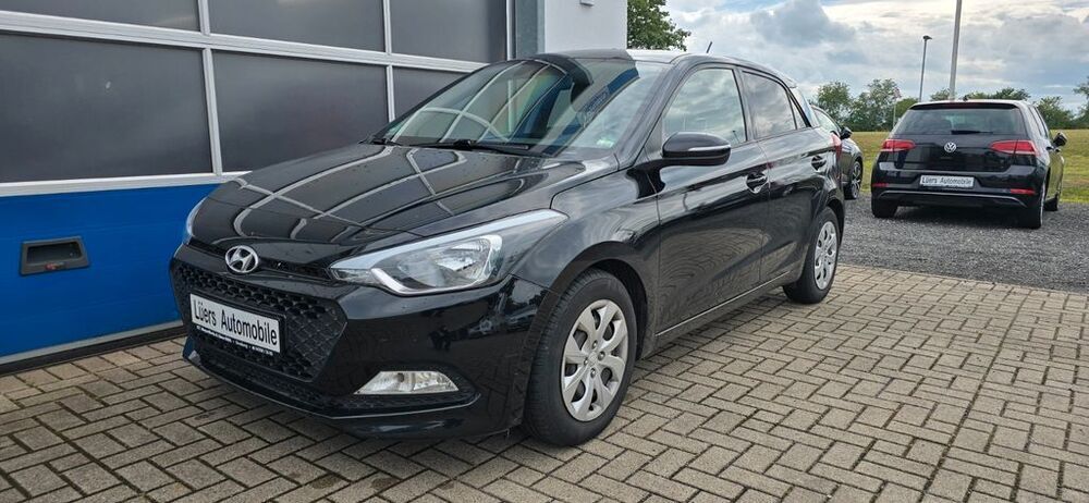 i20
