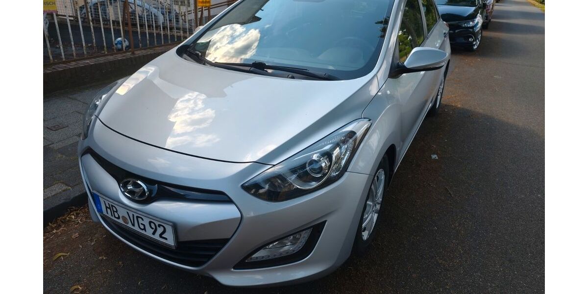 Hyundai i30 84.478 km 6.999 &euro; Bremen 28197