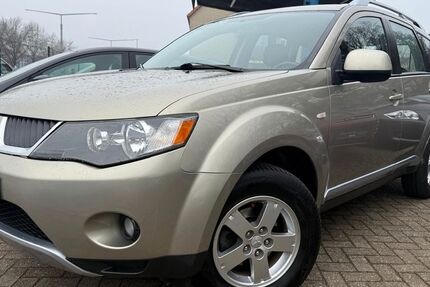 Mitsubishi Outlander 141.300 km 6.499 &euro; Bremen 28237