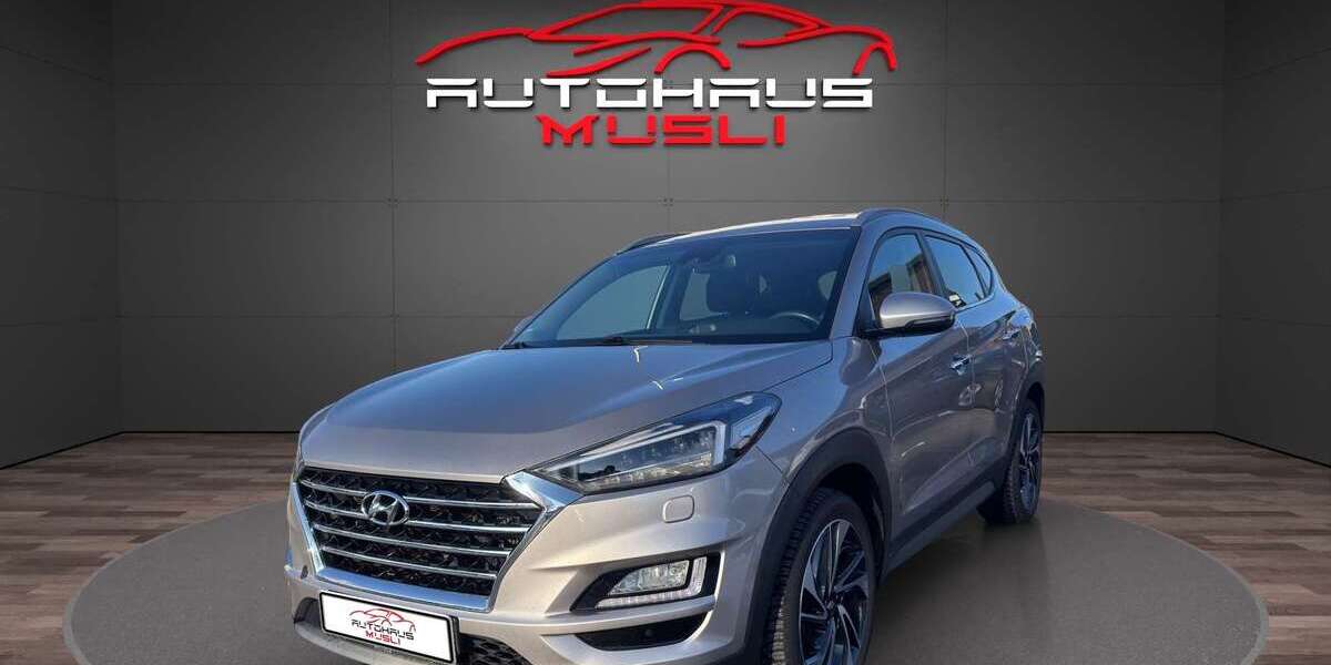 Hyundai TUCSON 102.488 km 17.988 &euro; Bremen - Bremerhaven 27568