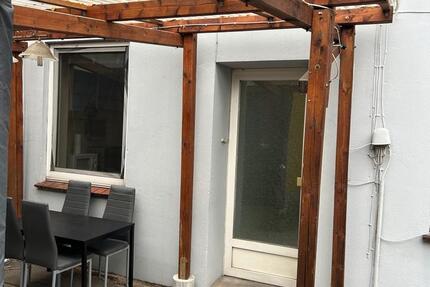 Wohnung Bremen Häfen - 2 Zimmer, 35 m&sup2;, 400&euro; | Angebot:25821157