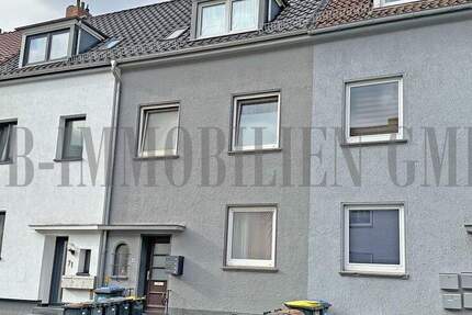 Gepflegtes Mehrfamilienhaus mit 3 Wohneinheiten in Bremen-Oslebshausen zimmer