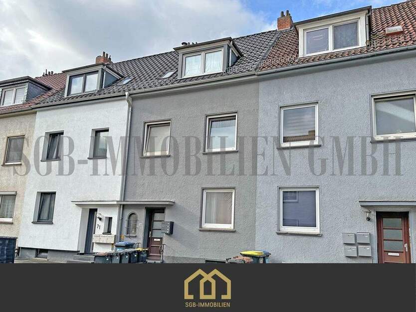 Gepflegtes Mehrfamilienhaus mit 3 Wohneinheiten in Bremen-Oslebshausen zimmer