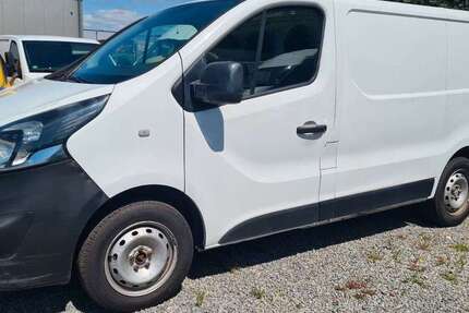 Opel Vivaro 270.000 km 4.900 € Achim 28832