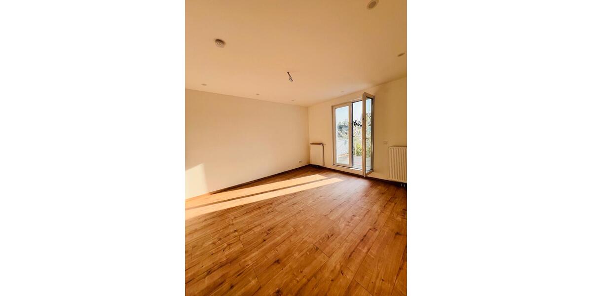 Maisonettenwohnung Bremen Gröpelingen - 3 Zimmer, 85 m&sup2;, 1.200&euro; | Angebot:25553016
