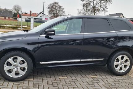 Volvo XC60 234.000 km 14.000 &euro; Syke 28857