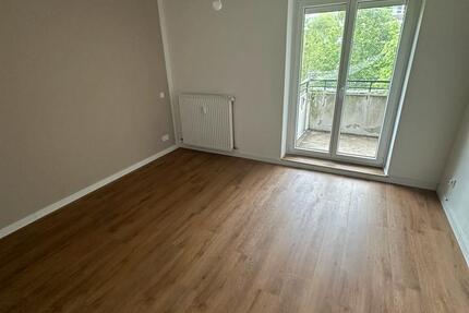 4-Zimmer-Wohnung FREI nähe LDW mit zwei Balkonen 4 zimmer