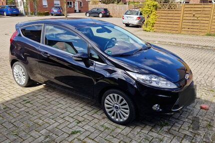 Ford Fiesta 207.000 km 2.499 &euro; Delmenhorst 27753