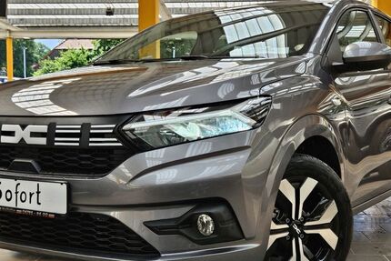 Dacia Sandero 6.400 km 16.975 € Wallhöfen bei Bremen 27729