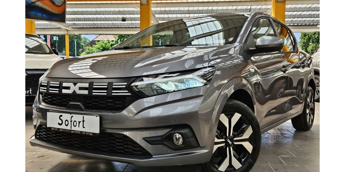 Dacia Sandero 6.400 km 16.975 € Wallhöfen bei Bremen 27729