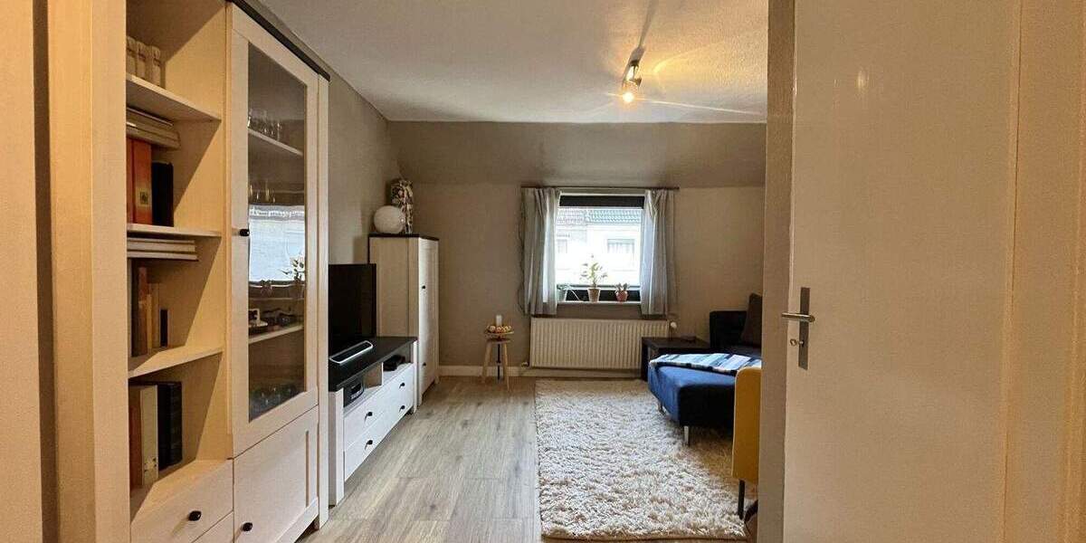 Reihenmittelhaus Bremen Woltmershausen - 3 Zimmer, 72 m&sup2;, 209.000&euro; | Angebot:25743605