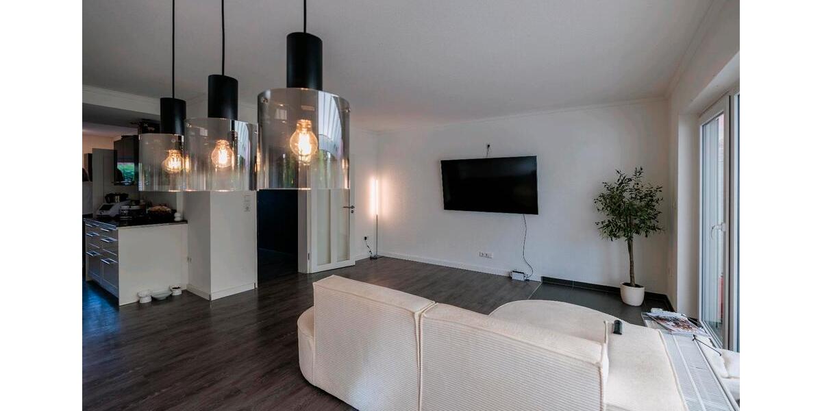 Wohlfühlambiente - modernisiertes und saniertes Reihenmittelhaus 4 zimmer