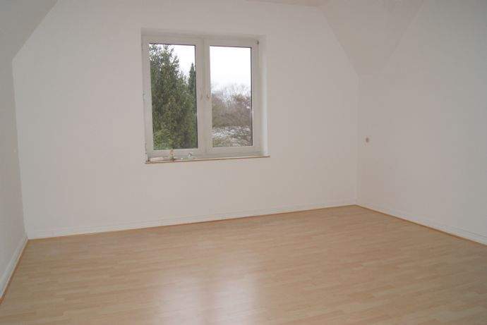 Etagenwohnung Bremen Schwachhausen - 4 Zimmer, 115 m&sup2;, 1.300&euro; | Angebot:26658618