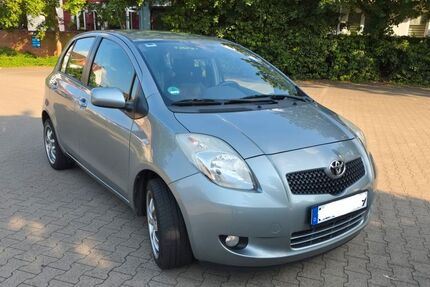 Toyota Yaris 118.225 km 4.900 &euro; Bremen 28201