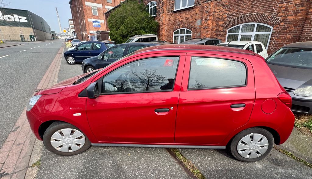 Mitsubishi Space Star 141.071 km 4.600 &euro; Bremen 28205