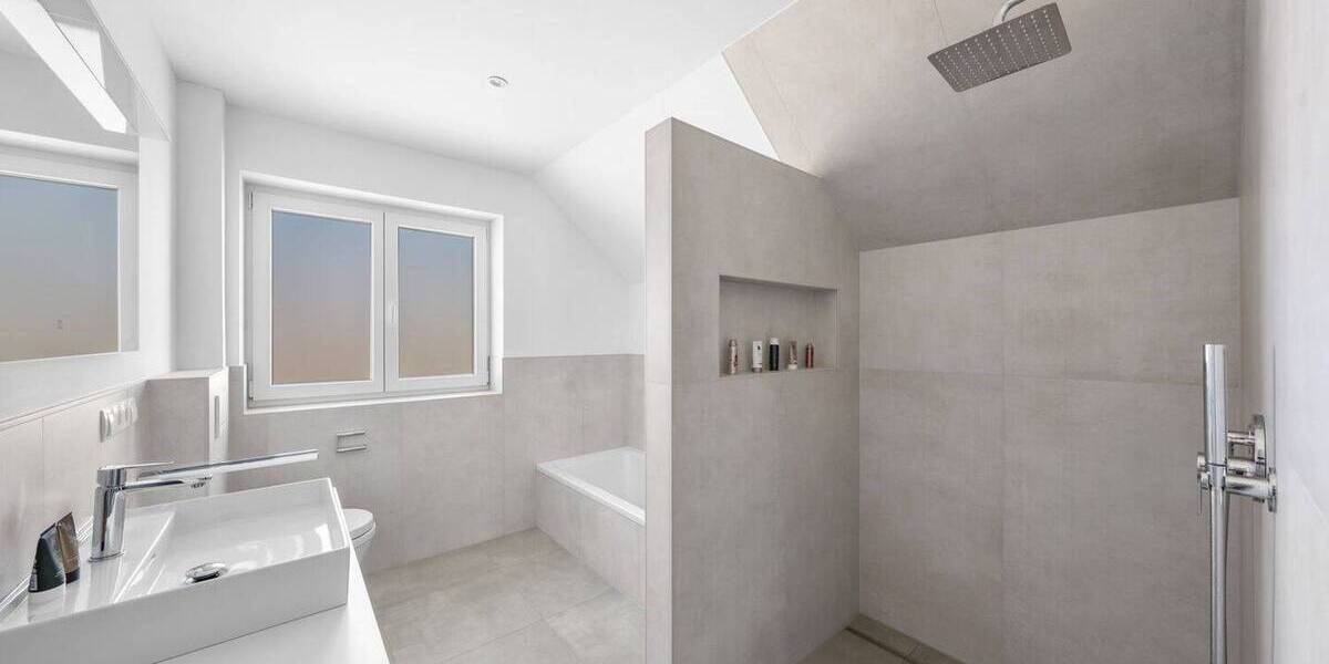 Einfamilienhaus Weyhe Leeste - 3 Zimmer, 121 m&sup2;, 649.000&euro; | Angebot:26595139