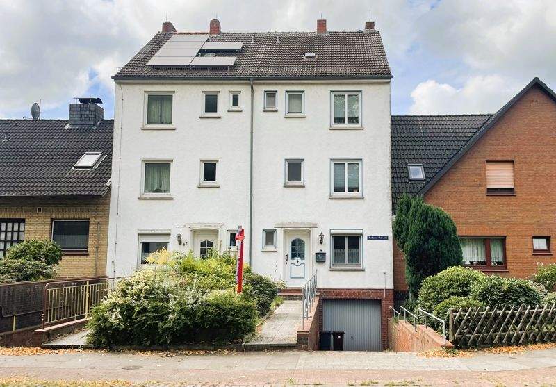 Gepflegte Doppelhaushälfte mit Weserblick und Tiefgarage 5 zimmer