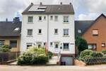 Gepflegte Doppelhaushälfte mit Weserblick und Tiefgarage 5 zimmer