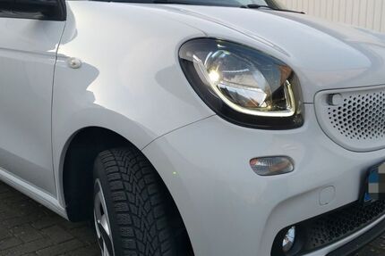 Smart ForFour 98.678 km 6.980 € Bremen 28279
