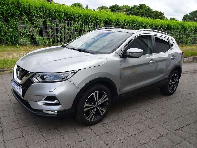 Nissan Qashqai 75.000 km 15.990 € Osterholz-Scharmbeck 27711