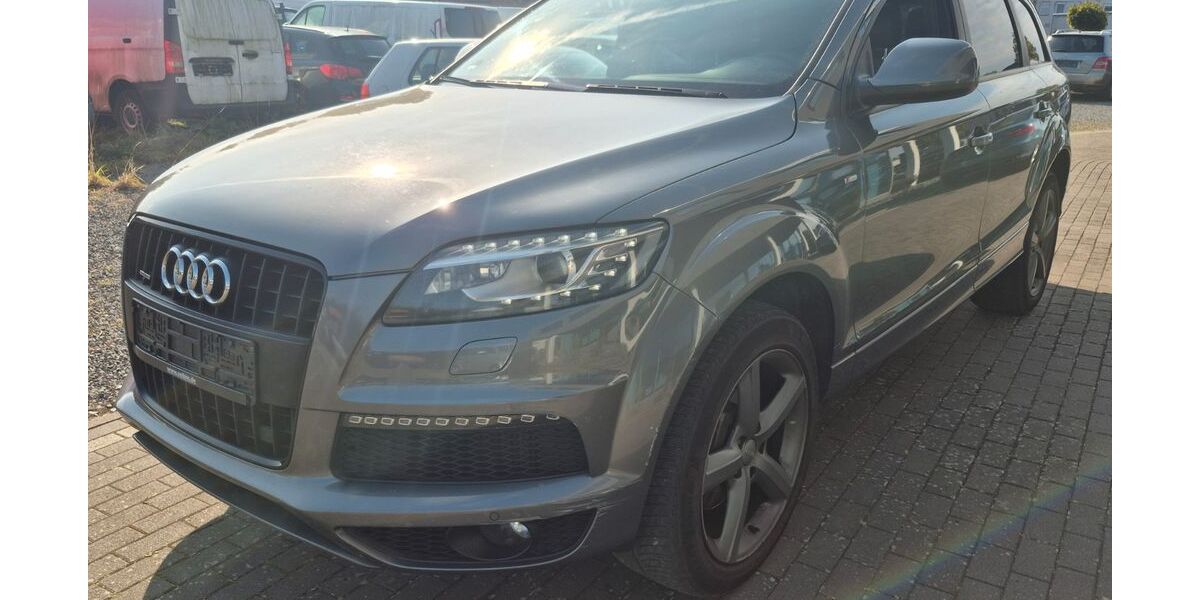 Audi Q7 280.127 km 11.900 &euro; Achim 28832