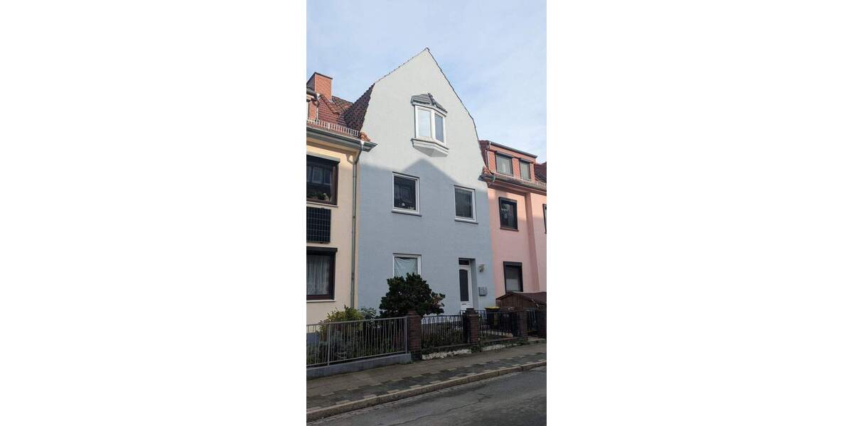 Mehrfamilienhaus, Wohnhaus Bremen Osterfeuerberg - 6 Zimmer, 150 m&sup2;, 379.000&euro; | Angebot:25743616