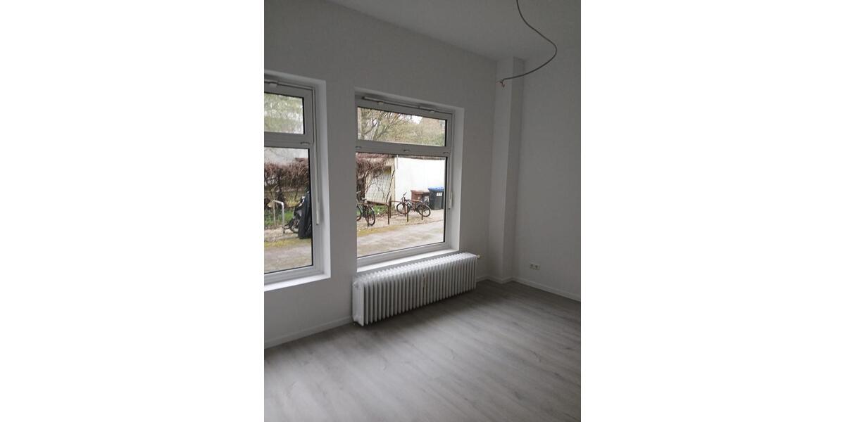 Erdgeschoßwohnung Bremen Häfen - 1 Zimmer, 24 m&sup2;, 495&euro; | Angebot:25571728