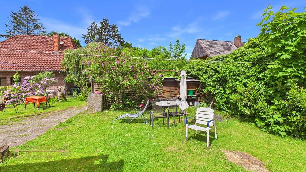 Mehrfamilienhaus, Wohnhaus Achim Uesen - 7 Zimmer, 220 m&sup2;, 430.000&euro; | Angebot:26875038