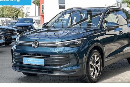 VW Tiguan 23.621 km 34.950 € Bremen 28757
