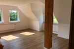Dachgeschoßwohnung Ottersberg - 3 Zimmer, 110 m&sup2;, 600&euro; | Angebot:25057168
