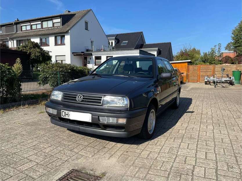 VW Vento 111.481 km 3.499 € Stuhr 28816