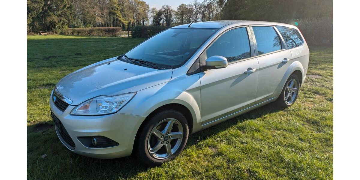 Ford Focus 239.386 km 2.600 &euro; Vorwerk 27412