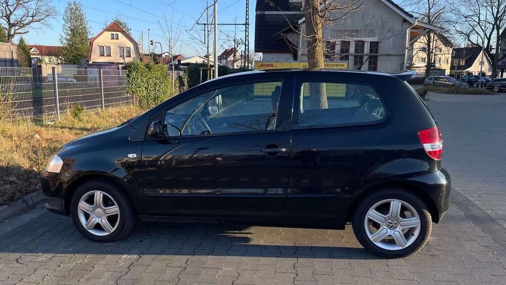 VW Fox 91.000 km 2.500 &euro; Bremen, Stadt 28755