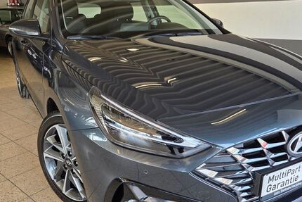 Hyundai i30 41.932 km 17.990 &euro; Bremen 28259