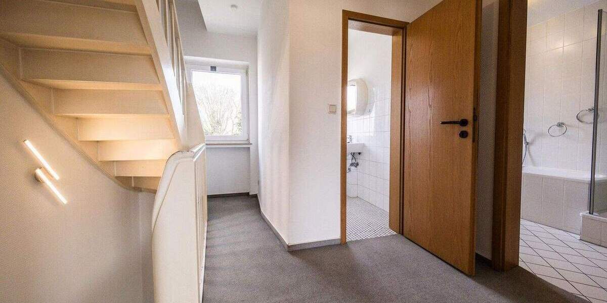 Reihenmittelhaus Stuhr Brinkum - 4 Zimmer, 96 m&sup2;, 249.900&euro; | Angebot:25153902