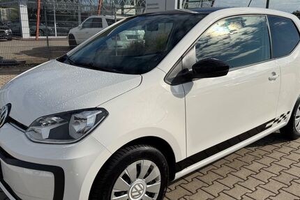 VW up! 60.149 km 7.450 &euro; Achim 28832